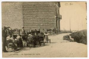 « Amorçage des lignes » : carte postale, [1906].