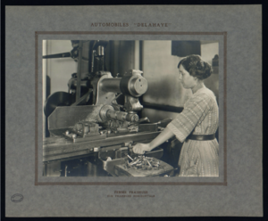 Collaboration des femmes à la Défense nationale, 1917.