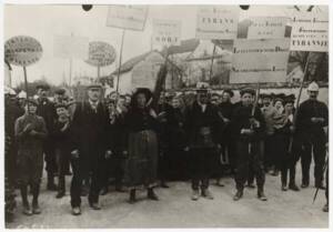 Manifestation des vignerons de l’Aube : photographie, 1911.