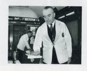 Contrôleur: Photographie in Les Chemins de fer en France, Paris, SNCF, 1955.