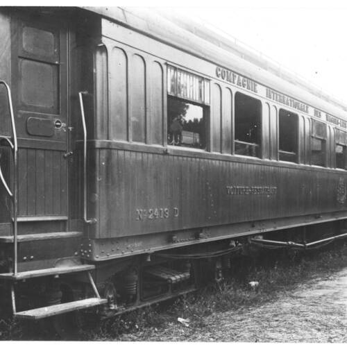 Photographie du wagon ayant hébergé la signature du traité d'armistice du 11 novembre 1918. ANMT 2022 9 1946, CIWL.