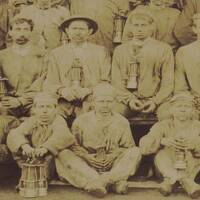 Photos de groupe de mineurs (1889).