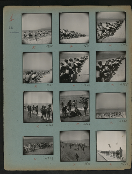 Colonie de vacances pour enfants du bassin de Lorraine à la Bocca (Alpes-Maritimes): planche-contact, 1947.